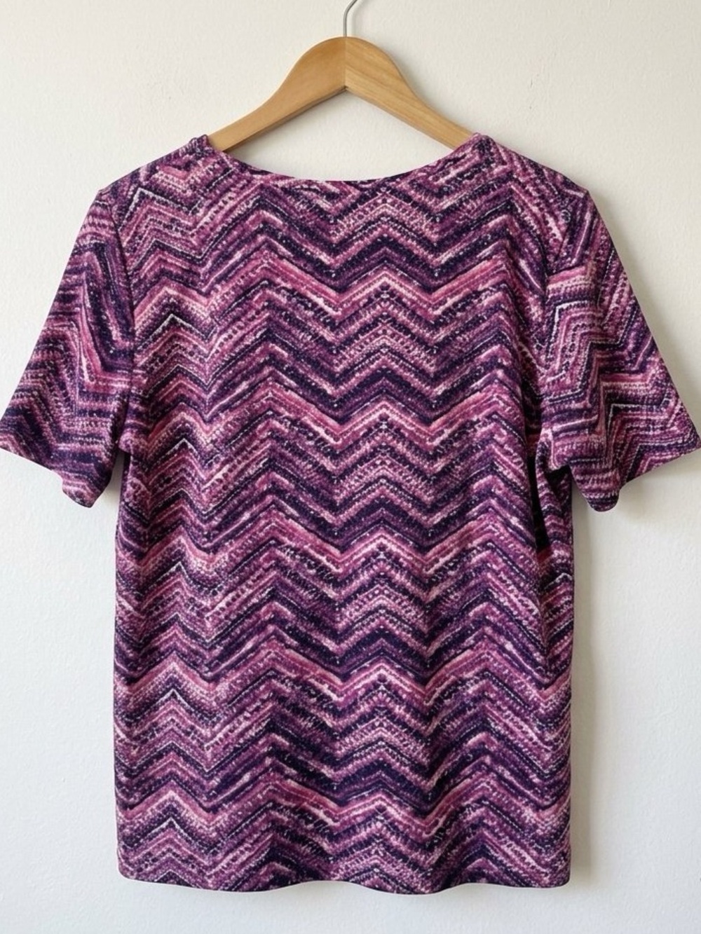 Croft & Barrow Purple Pink Chevron Zig Zag V-Neck Tee Top XXL - Picture 2 of 5